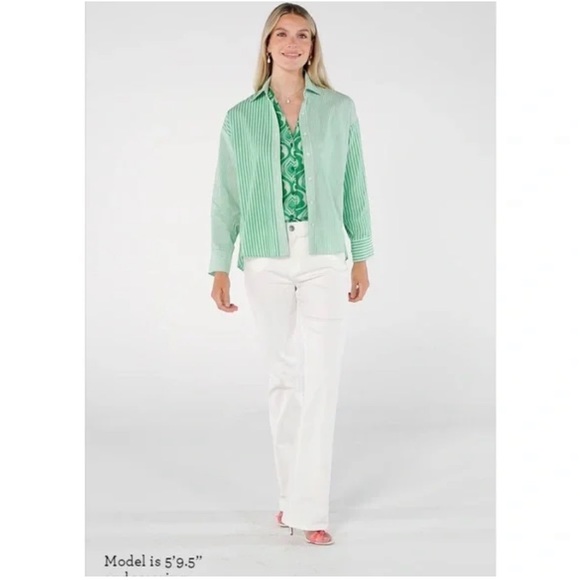 cabi NWT Dad Short, Green and White, SMALL, Spring 2023 - Picture 6 of 11